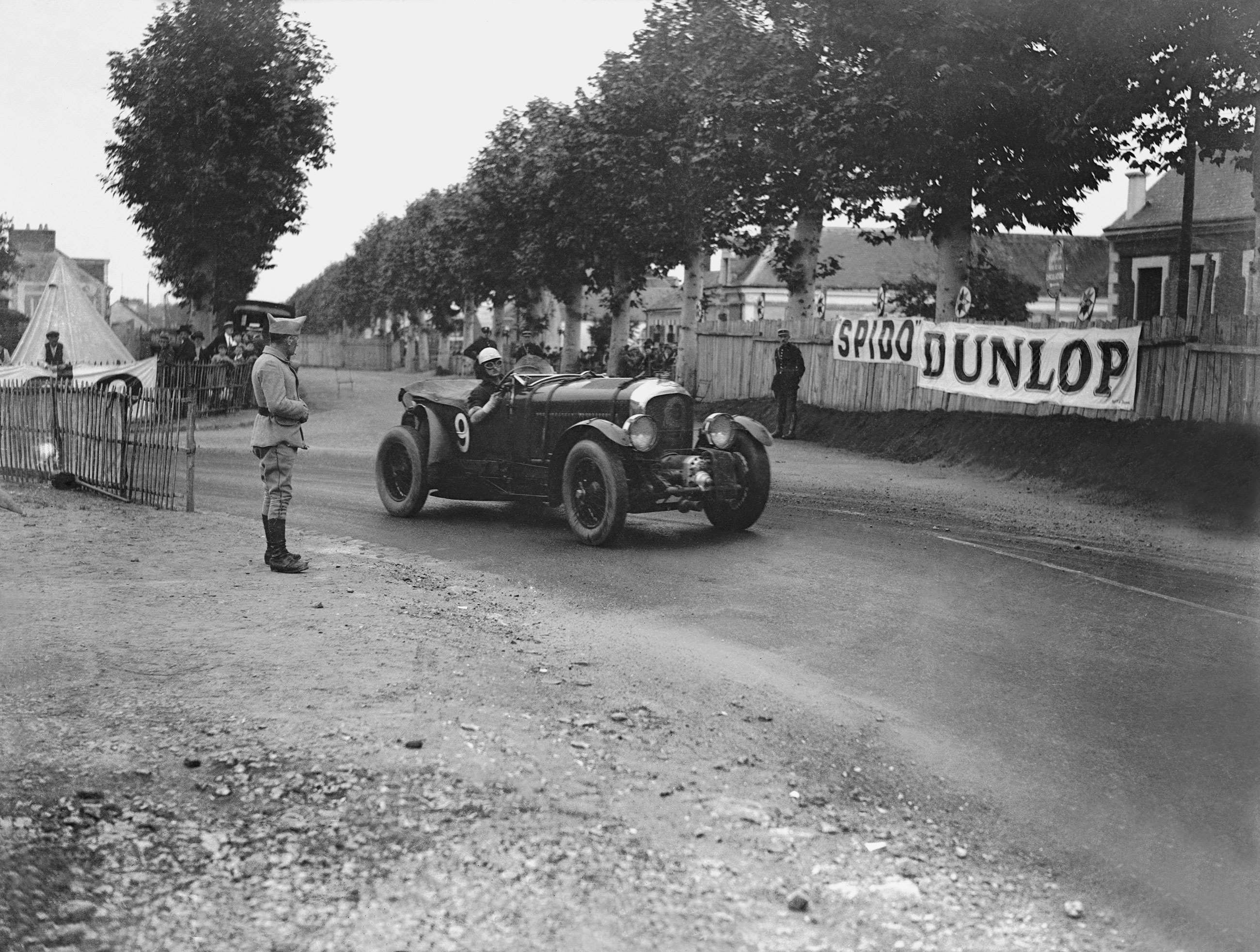 bentley-blower-le-mans-1930-henry-tim-birkin-jean-chassagne-lat-mi-goodwood-25092020.jpg