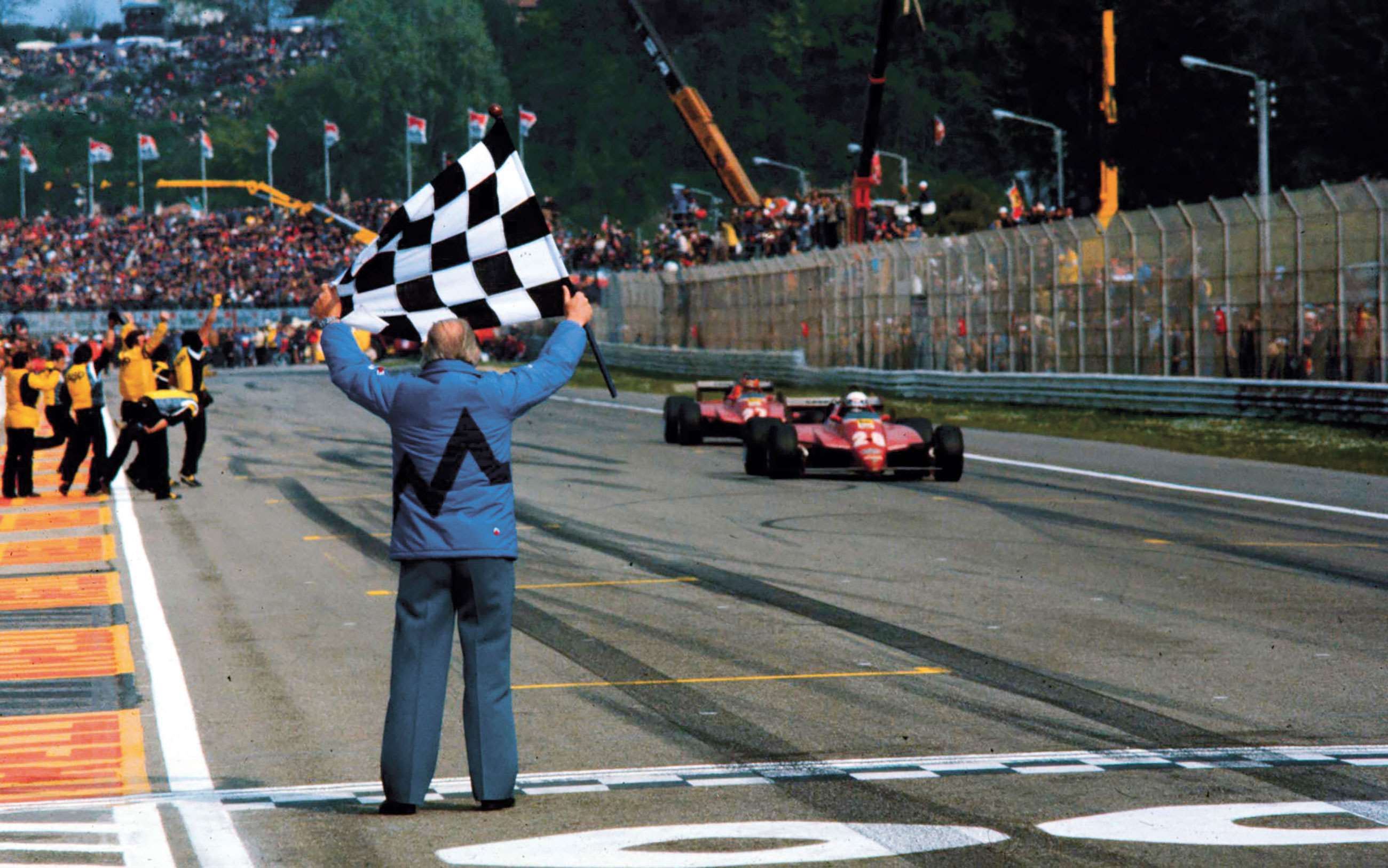 greatest-f1-controversies-3-didier-pironi-gilles-villeneuve-imola-1982-ferrari-lat-mi-goodwood-14092020.jpg