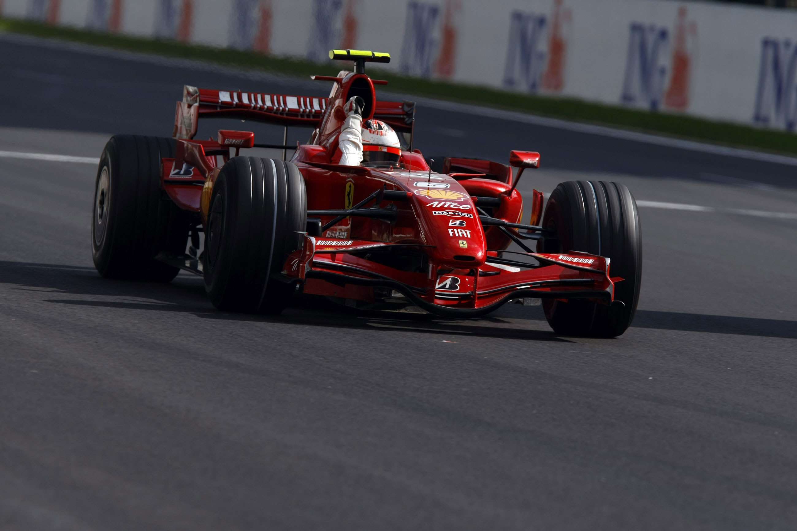 best-ferrari-f1-cars-7-ferrari-f2007-kimi-raikkonen-f1-2007-spa-steven-tee-mi-goodwood-09112021.jpg