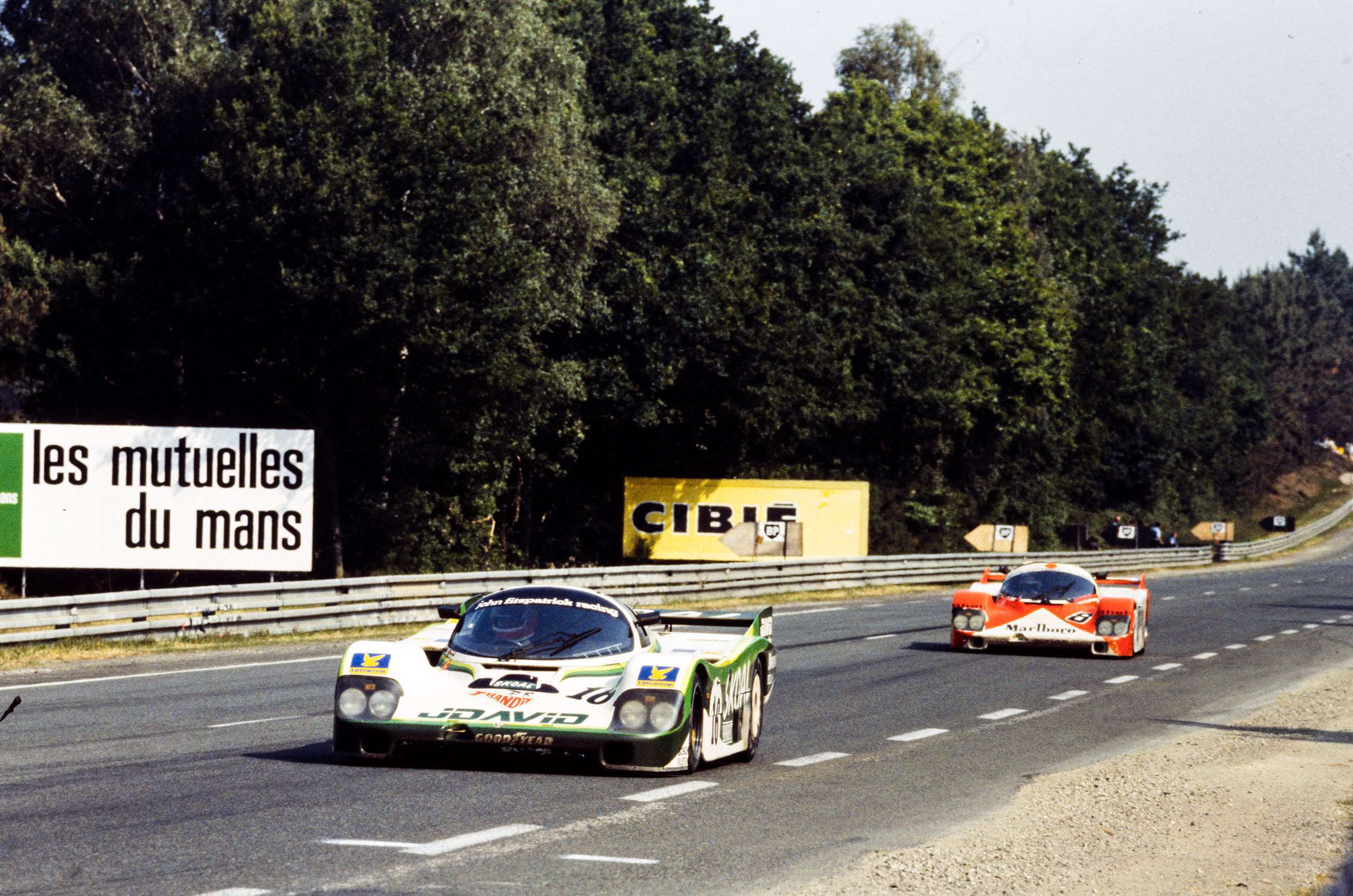 most-dominant-racing-cars-1-porsche-956-le-mans-1983-edwards-keegan-fitzpatrick-ludwig-johansson-wollek-mi-goodwood-13112021.jpg