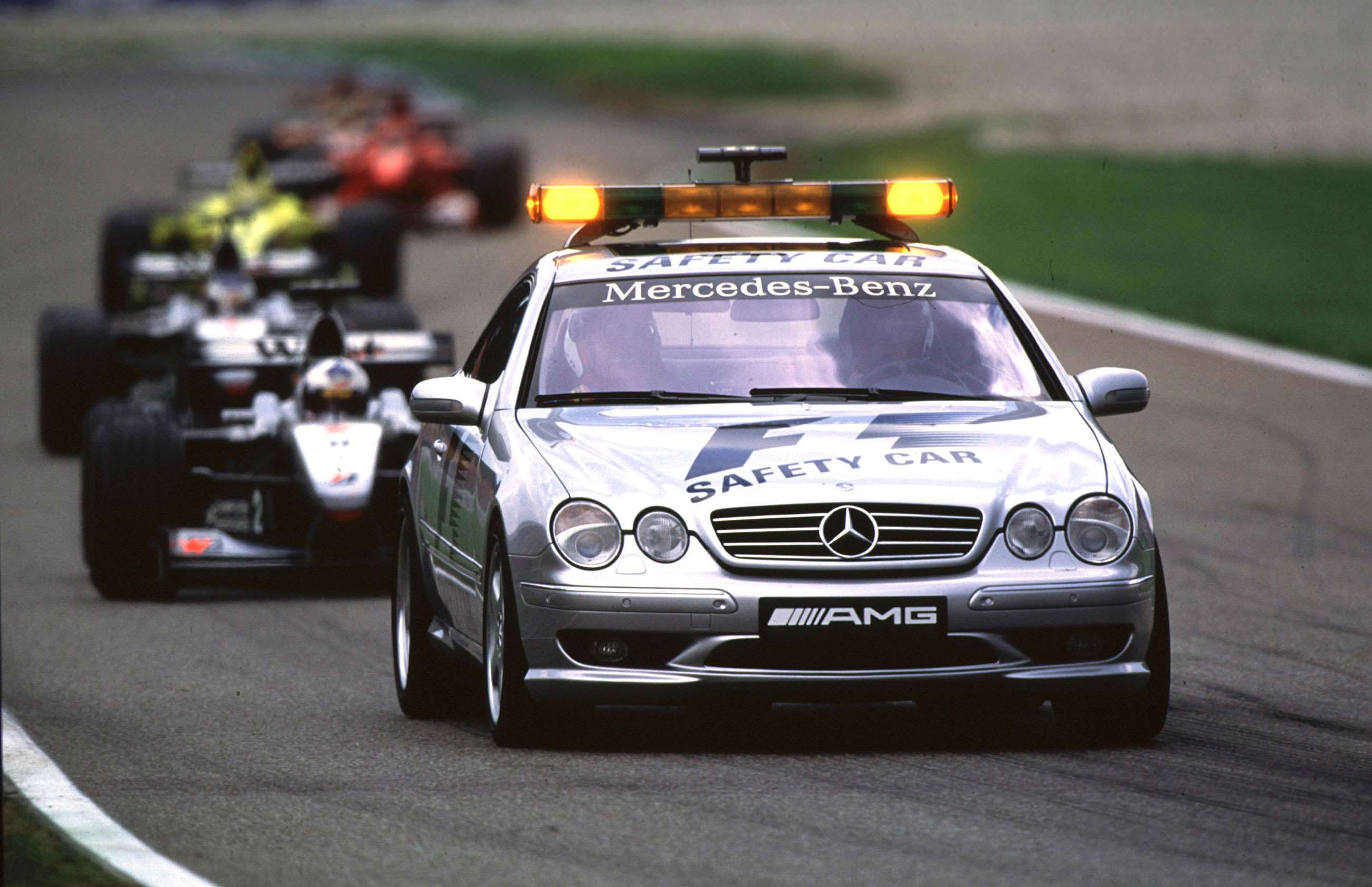 best-safety-cars-2-mercedes-benz-cla55-amg-f1-2000-germany-lat-mi-07122021.jpg