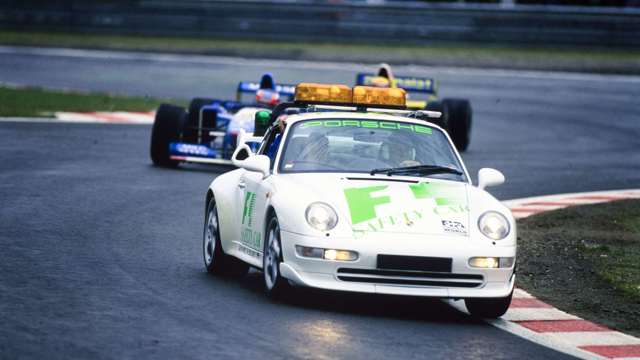 best-safety-cars-3-porsche-911-993-gt2-f1-1995-belgium-mi-07122021.jpg