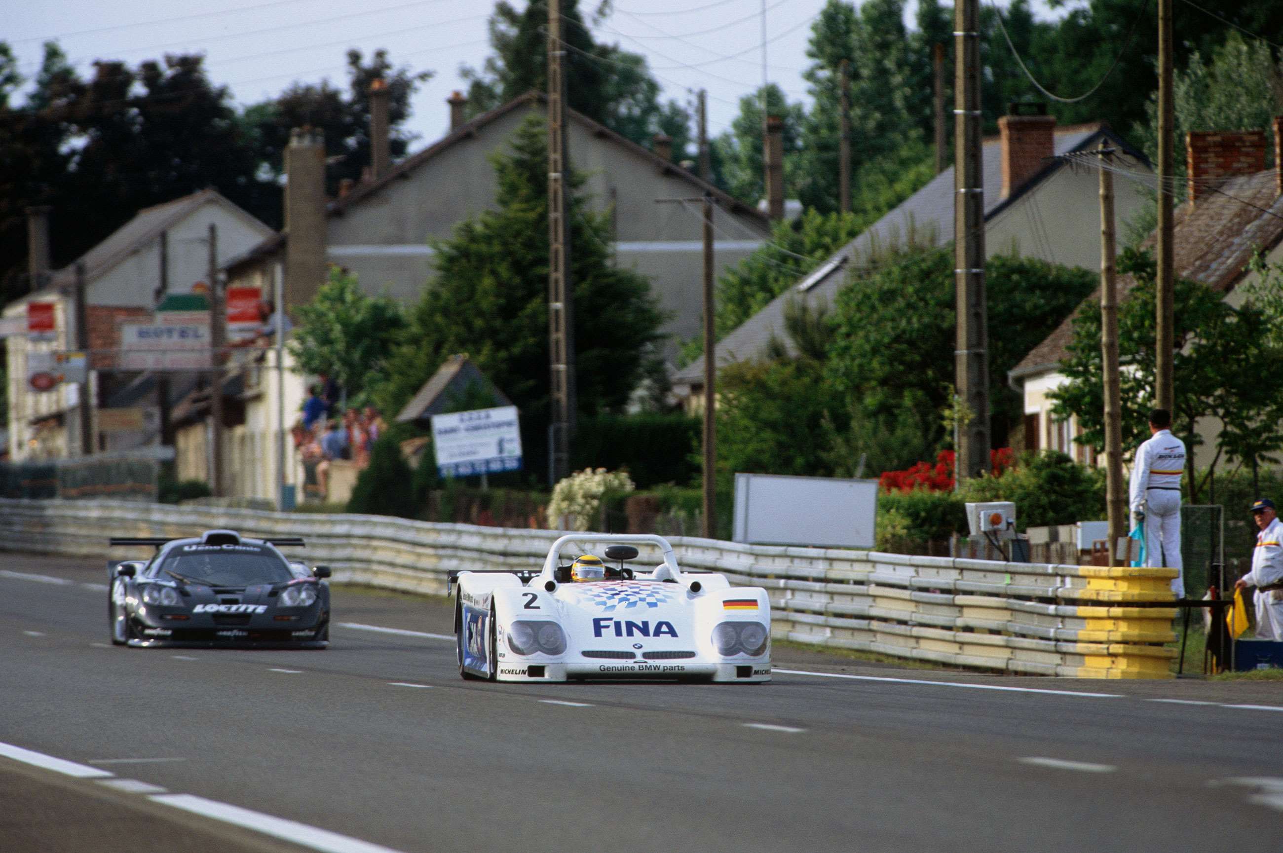 The 1998 V12 LM of Martini, Cecotto and Winkelhock, followed by the McLaren F1 GTR of Bscher, Capello and Goodwood regular Pirro.