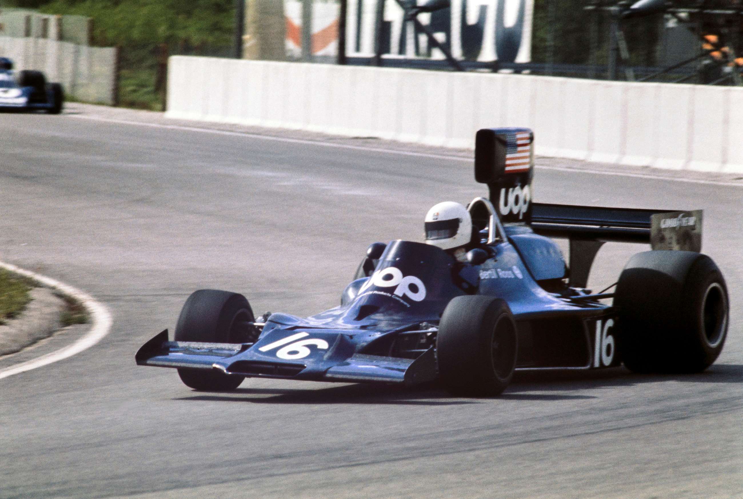 bertil-roos-shadow-dn3-1974-us-gp-01042022-2600.jpg