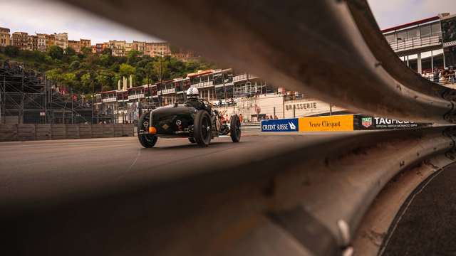 monaco-historic-saturday-best-pete-summers-ben-miles-14052212.jpg