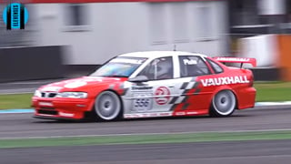 Elevenses Vauxhall Vectra Super Tourer Hockenheim.jpg