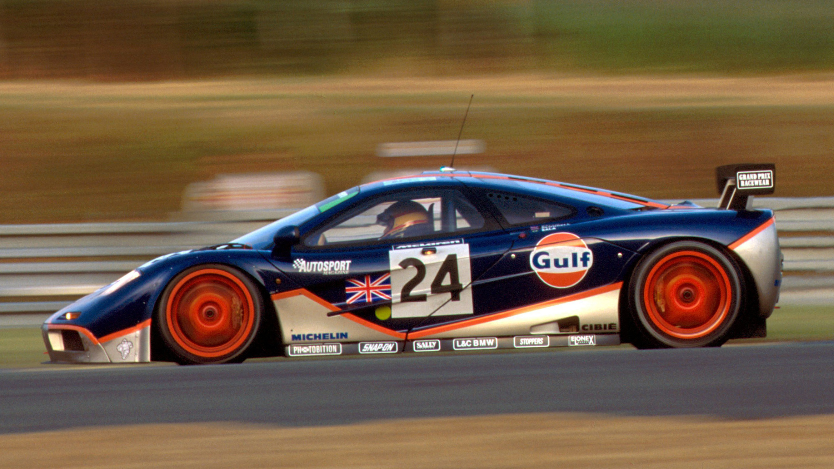 frankel 1995 gulf mclaren f1 gtr 3.jpg