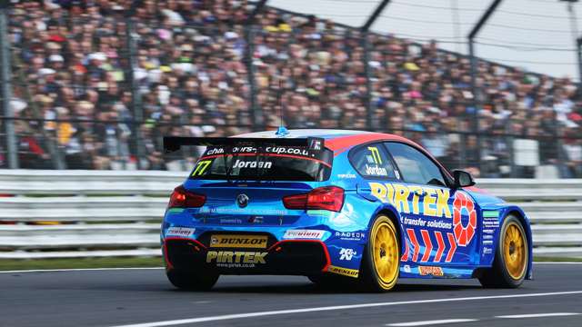 andrew_jordan_btcc_brands_hatch_04041709.jpg