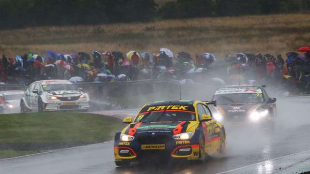 btcc_andrew_jordan_knockhill_30081839.jpg