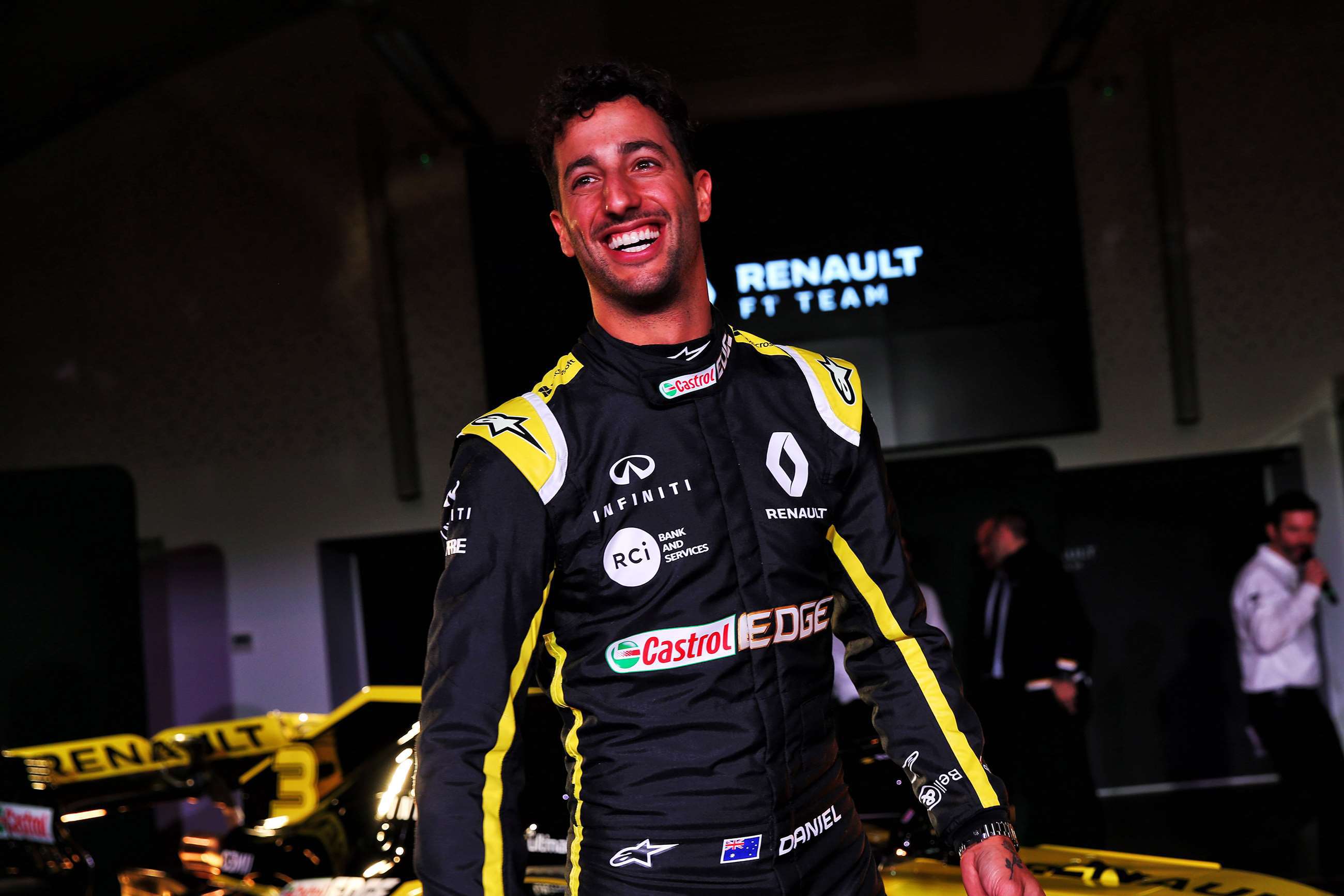 f1-2019-daniel-ricciardo-goodwood-18022019.jpg