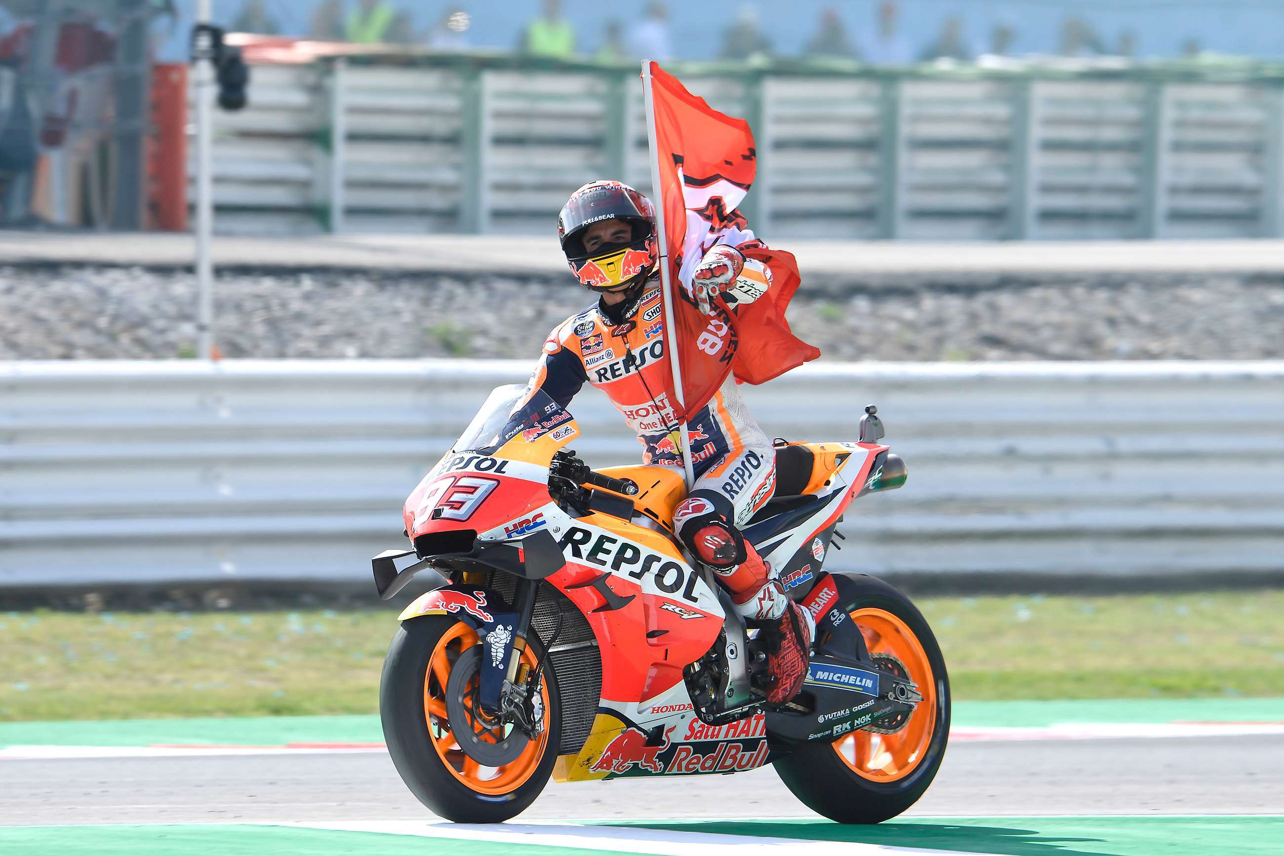 motogp-2019-san-marino-marc-marquez-god-and-goose-motorsport-images-goodwood-18092019.jpg