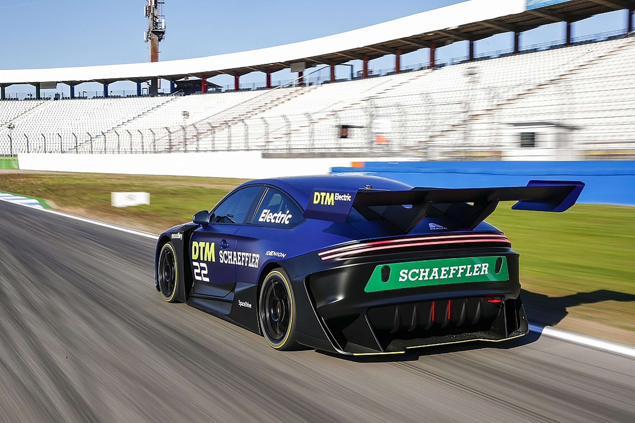 dtm-electric01.jpg