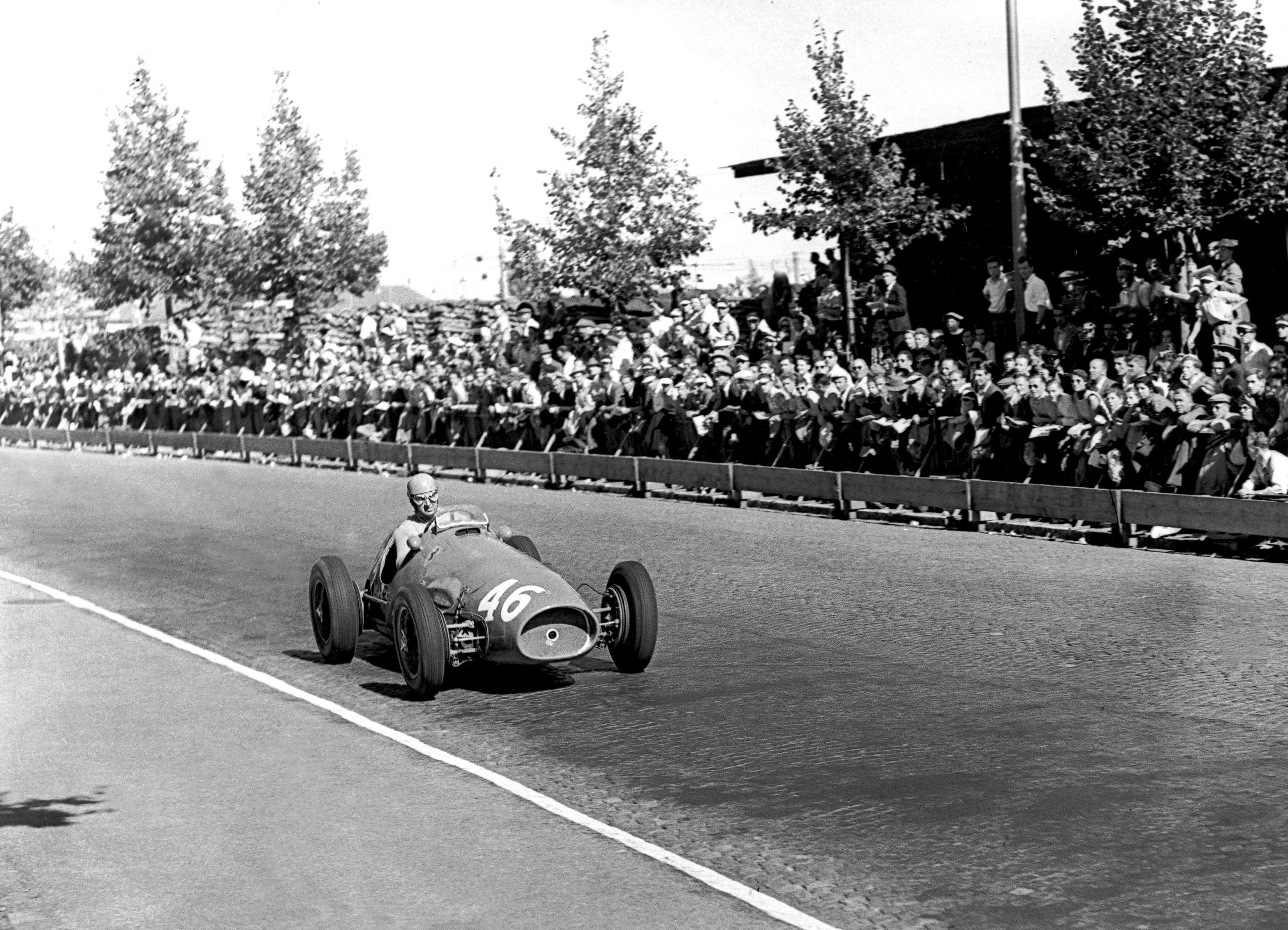 ferrari-vs-formula-1953-swiss-grand-prix.jpg