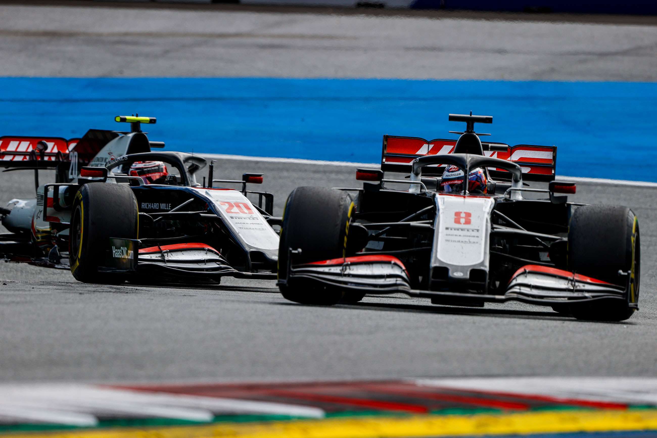 f1-2020-silverstone-preview-romain-grosjean-kevin-magnussen-f1-20-styria-andy-hone-mi-goodwood-27052020.jpg