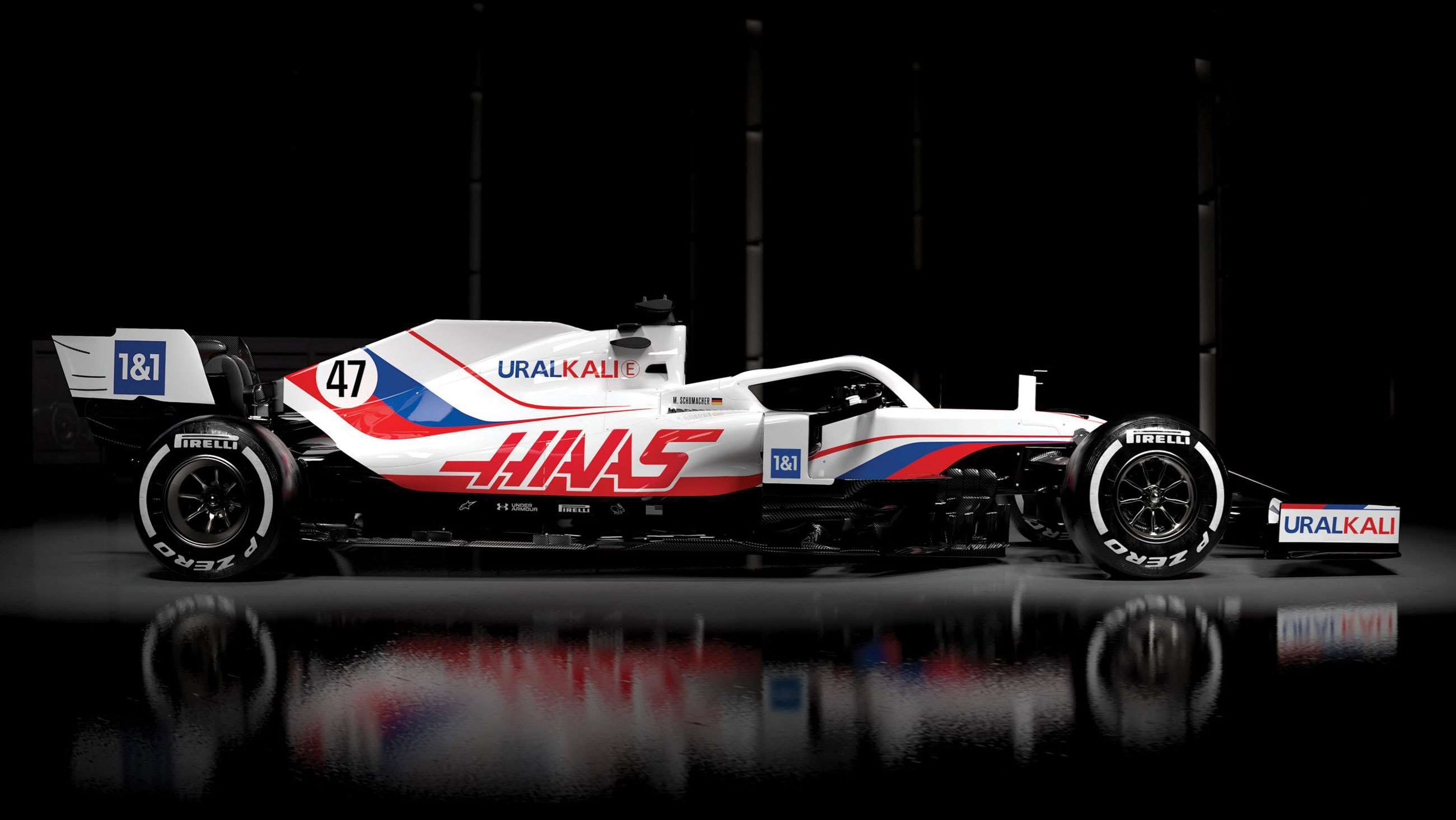 haas-2021-livery-goodwood-04032021.jpg