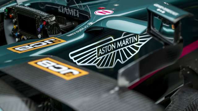 aston-martin-amr21-2021-f1-car-logo-goodwood-03032021.jpg