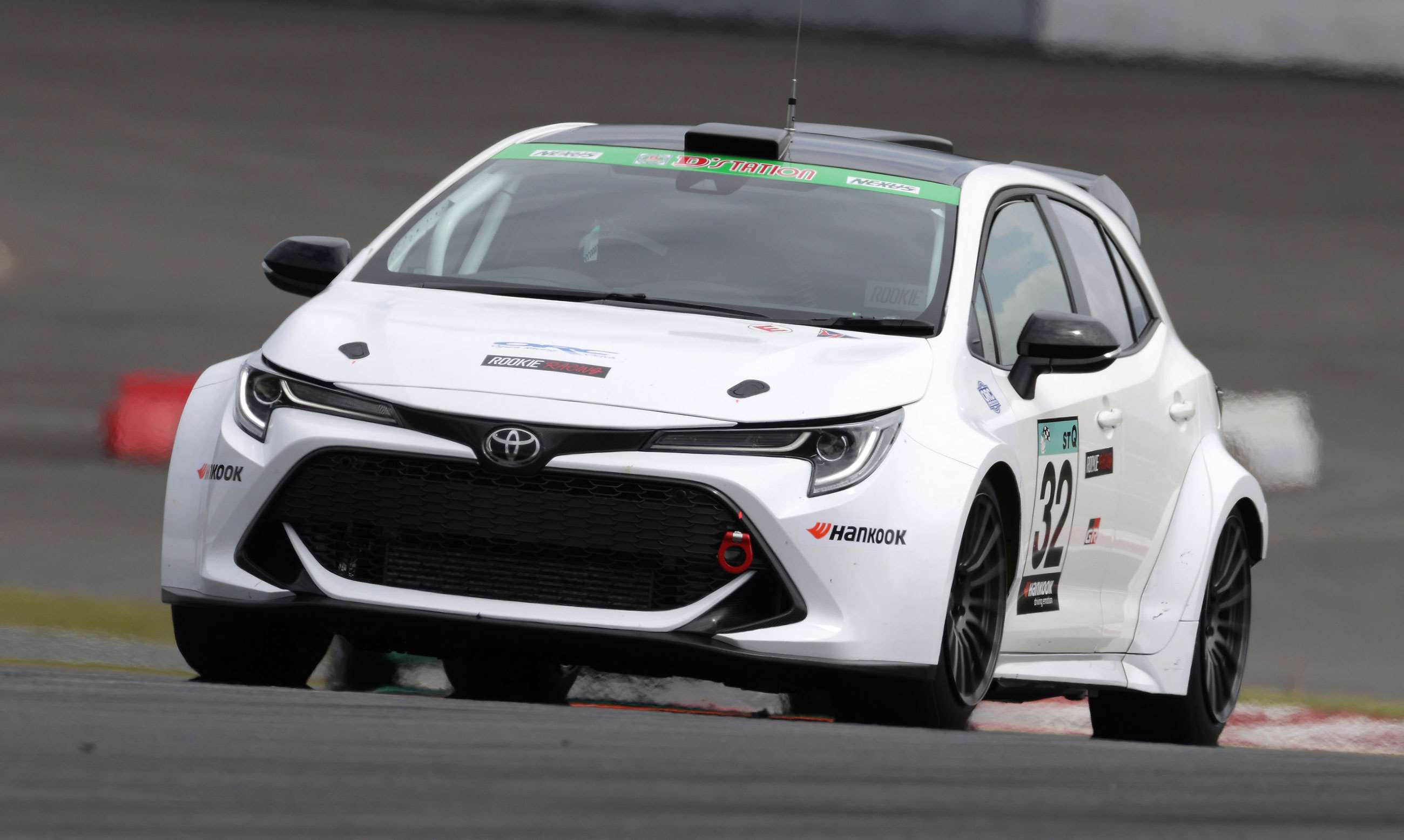 Meet Toyota's hydrogen, GRpowered racing Corolla GRR