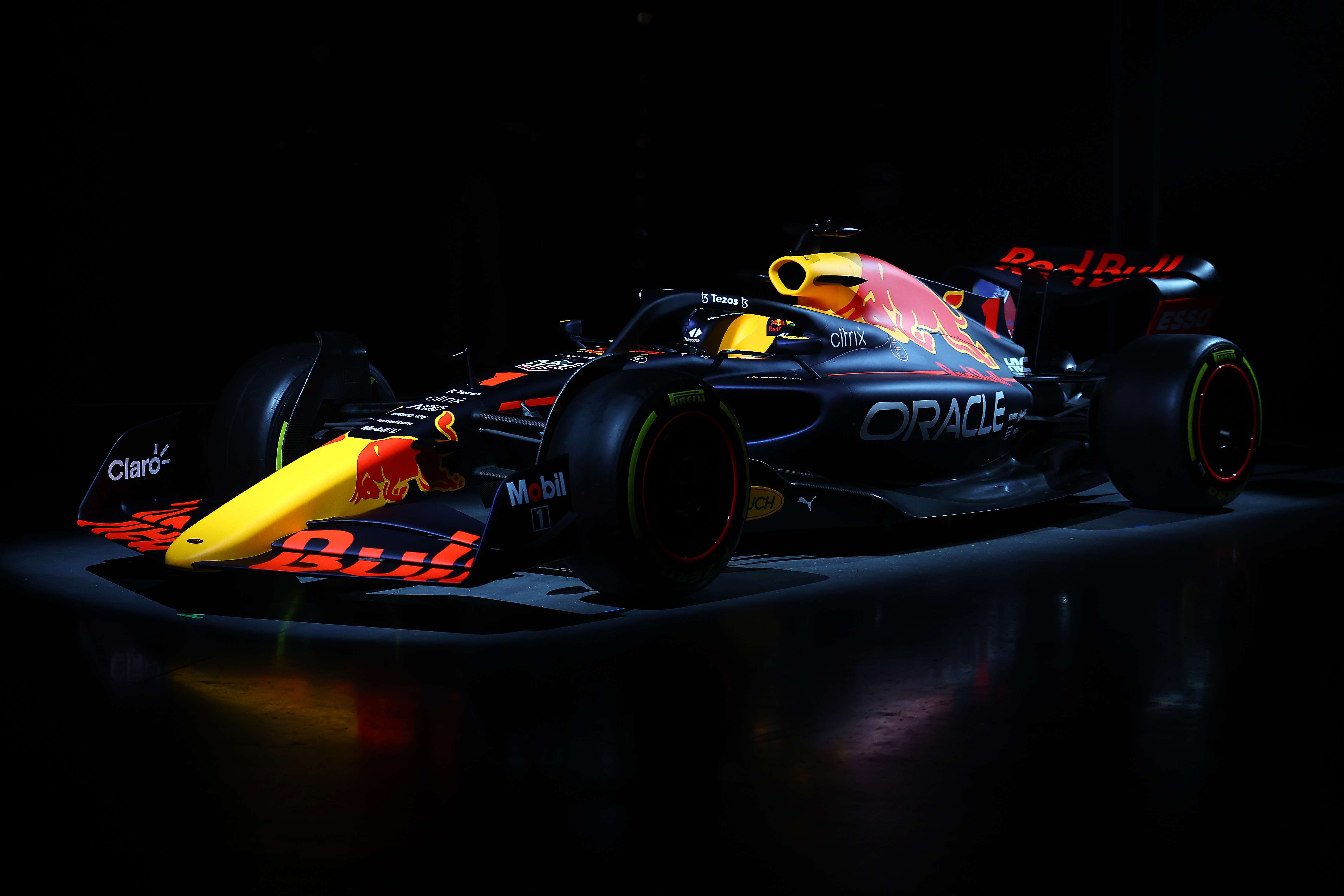 [Gallery] Red Bull launches 2022 RB18 F1 car | GRR