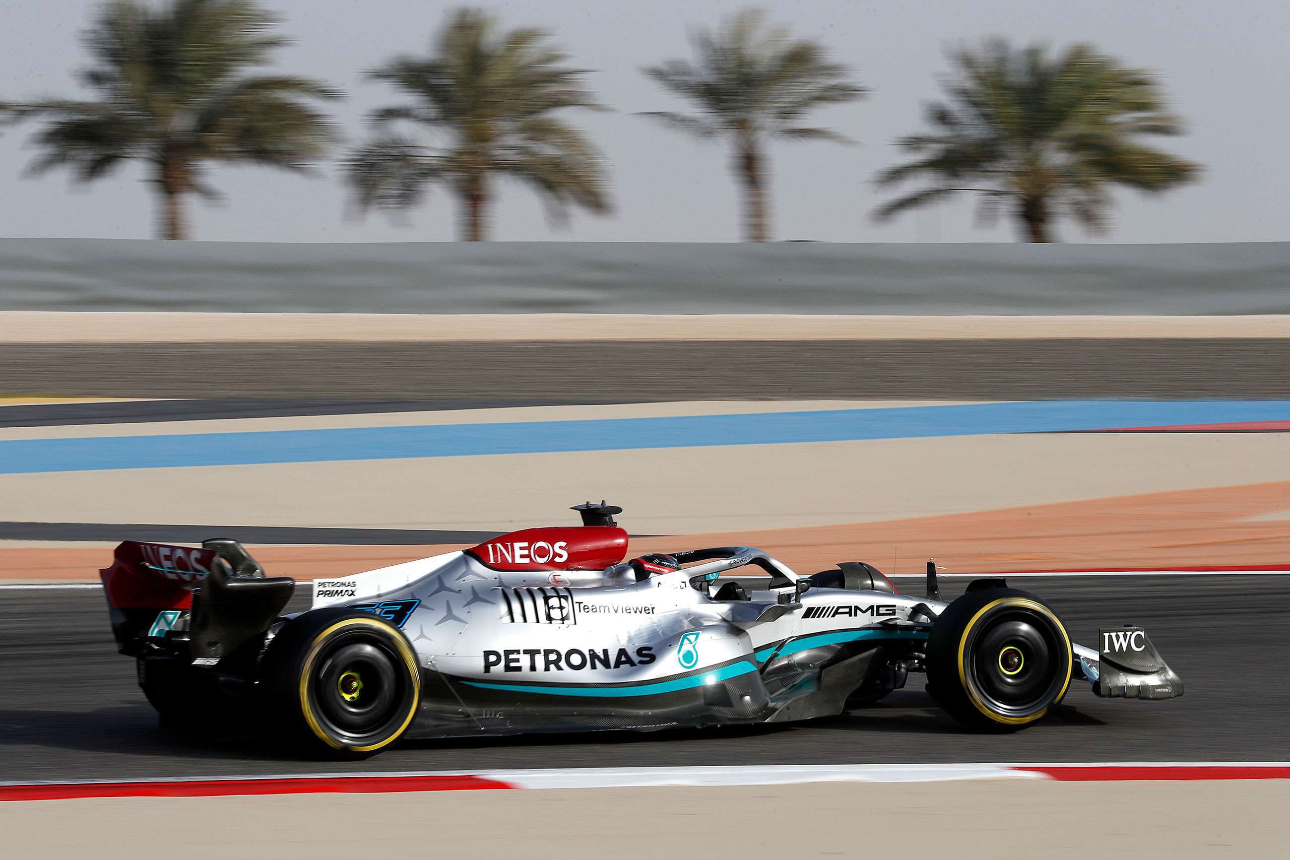 f1-2022-mercedes-w13-george-russell-bahrain-22-steven-tee-mi-18032022.jpg