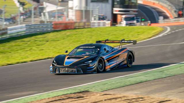 mclaren_720s_gt3_evo_3.jpg