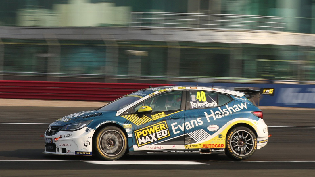 btcc silverstone taylor smith copy.jpg