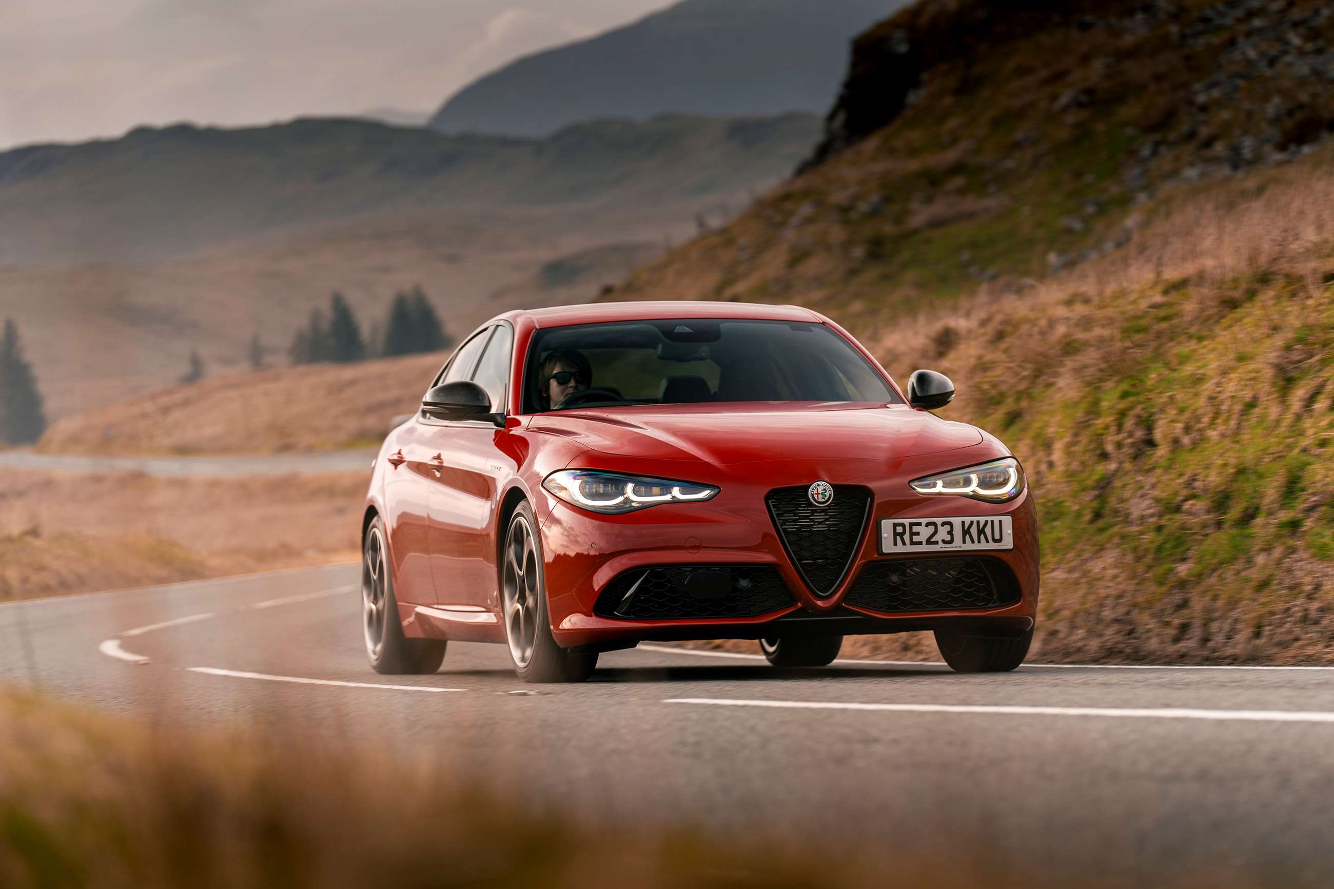 First Drive: Alfa Romeo Giulia 2023 Review | GRR