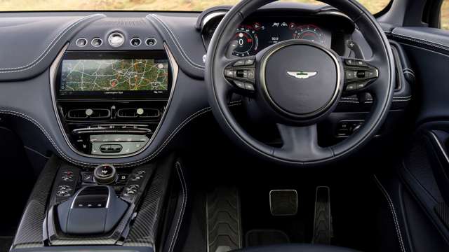 aston-martin-dbx707-first-drive-10.jpg