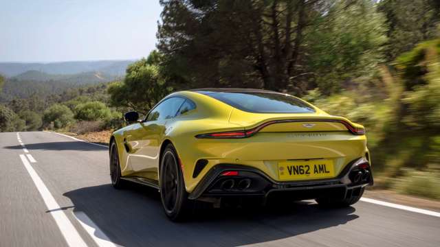 aston-martin-vantage-2024-review-first-drive-22.jpg