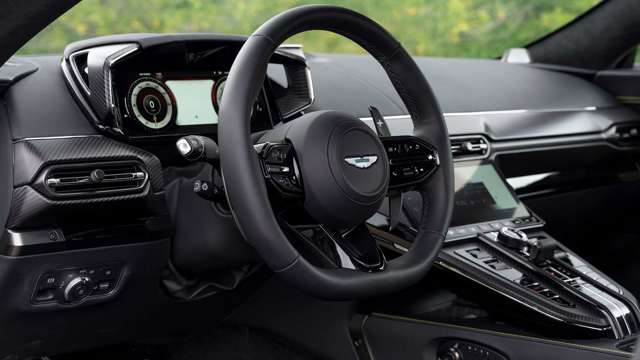 aston-martin-vantage-2024-review-first-drive-59.jpg