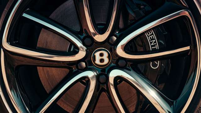 bentley-continental-gt-v8-wheels-goodwood-14042021.jpg
