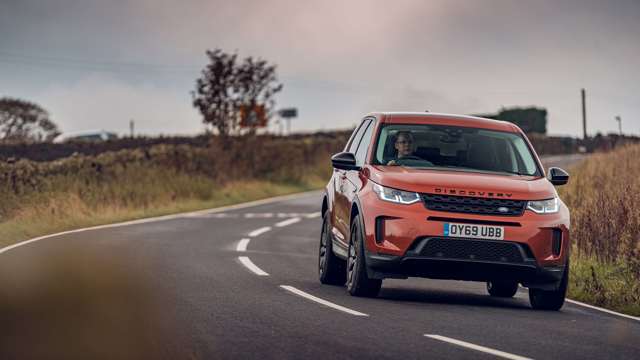 2020-land-rover-discovery-sport05111903.jpg
