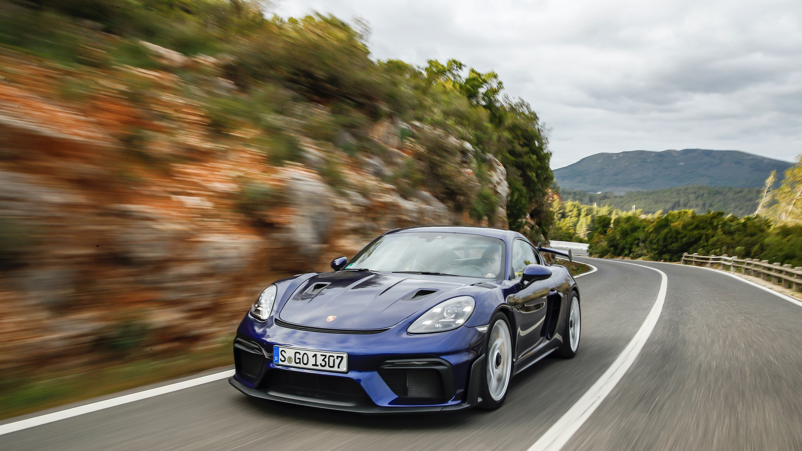 Porsche Cayman GT4 RS 2024 Review Goodwood Test 24.jpg