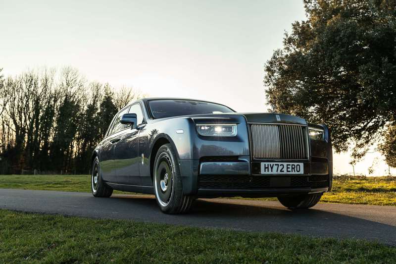 Ultimate Luxury: This £400,000 Rolls Royce Phantom VII EWB Is More