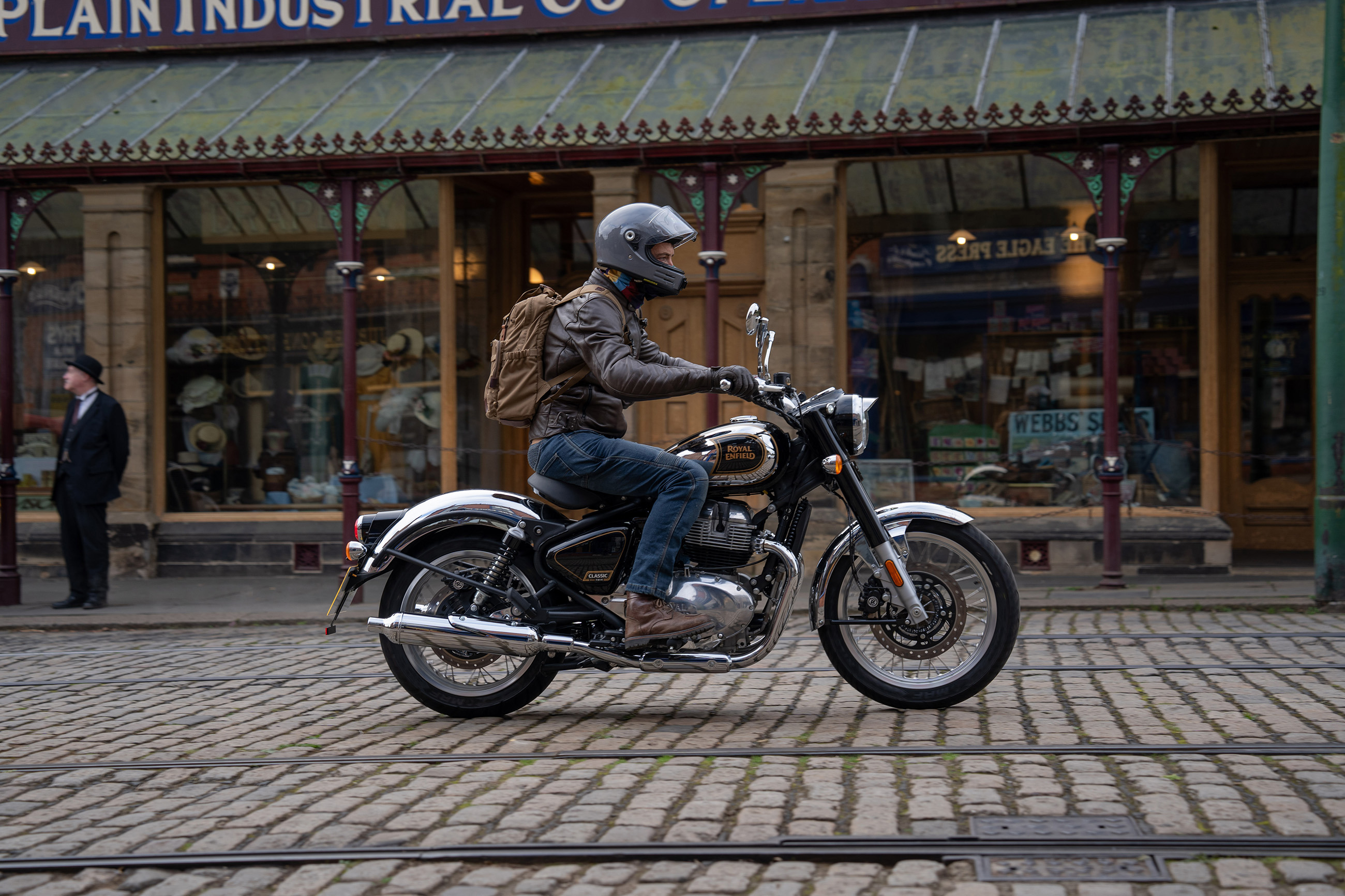 royal enfield classic 650 twin first ride 17.jpg