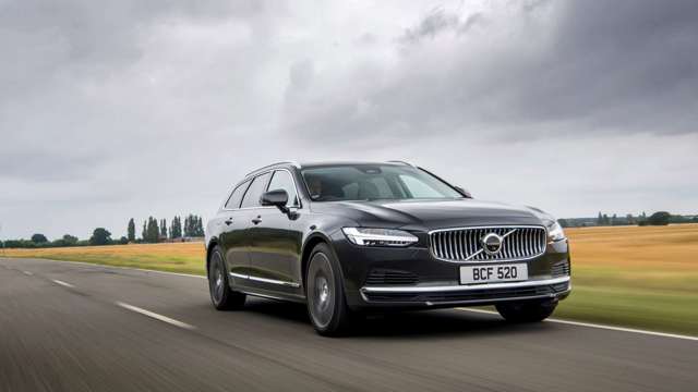 volvo-v90-recharge-review-goodwood-test-18.jpg