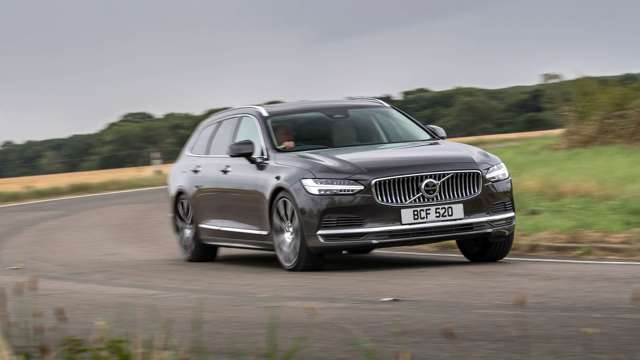 volvo-v90-recharge-review-goodwood-test-21.jpg