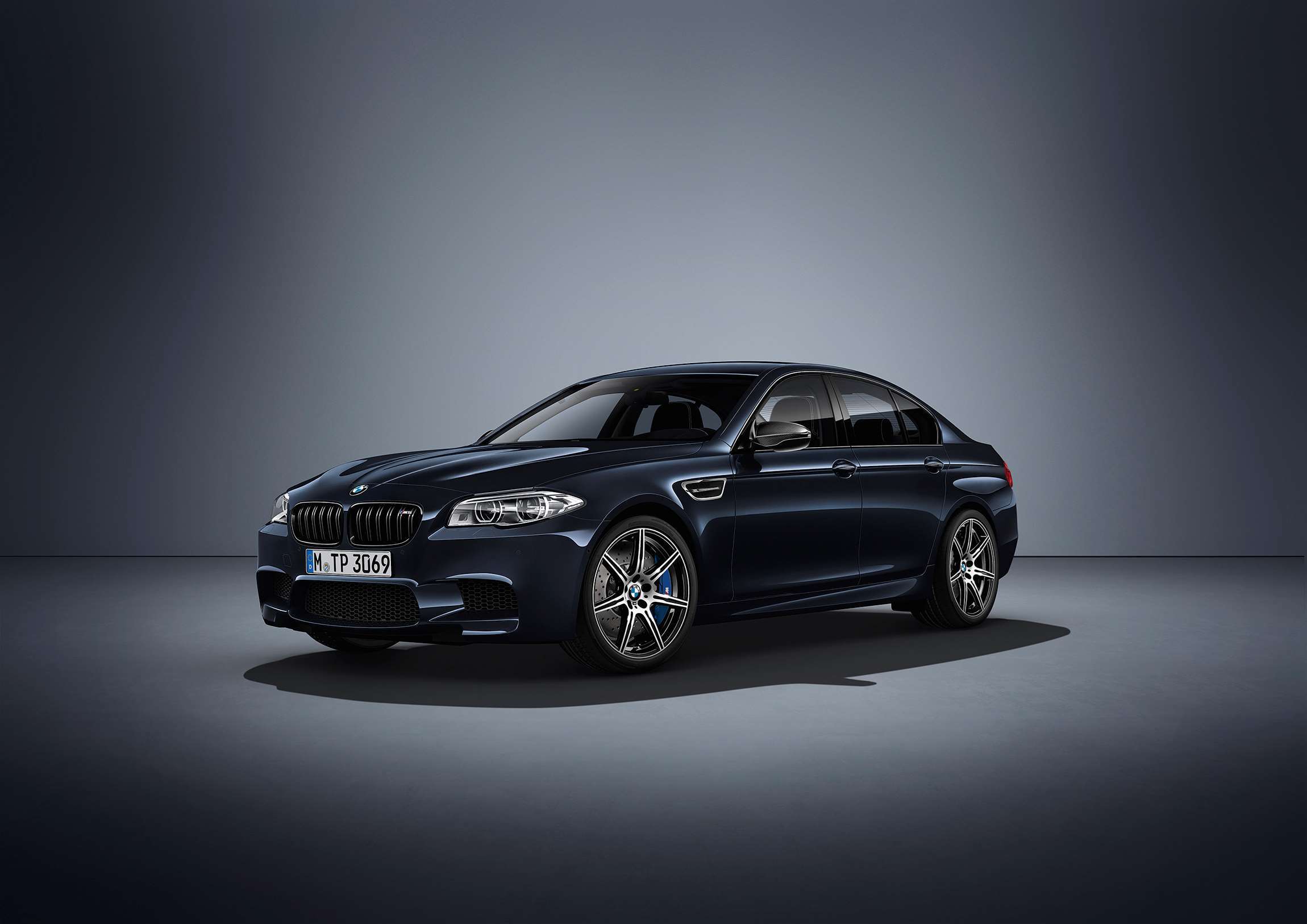 bmw_m5_competition_pack_22071602.jpg