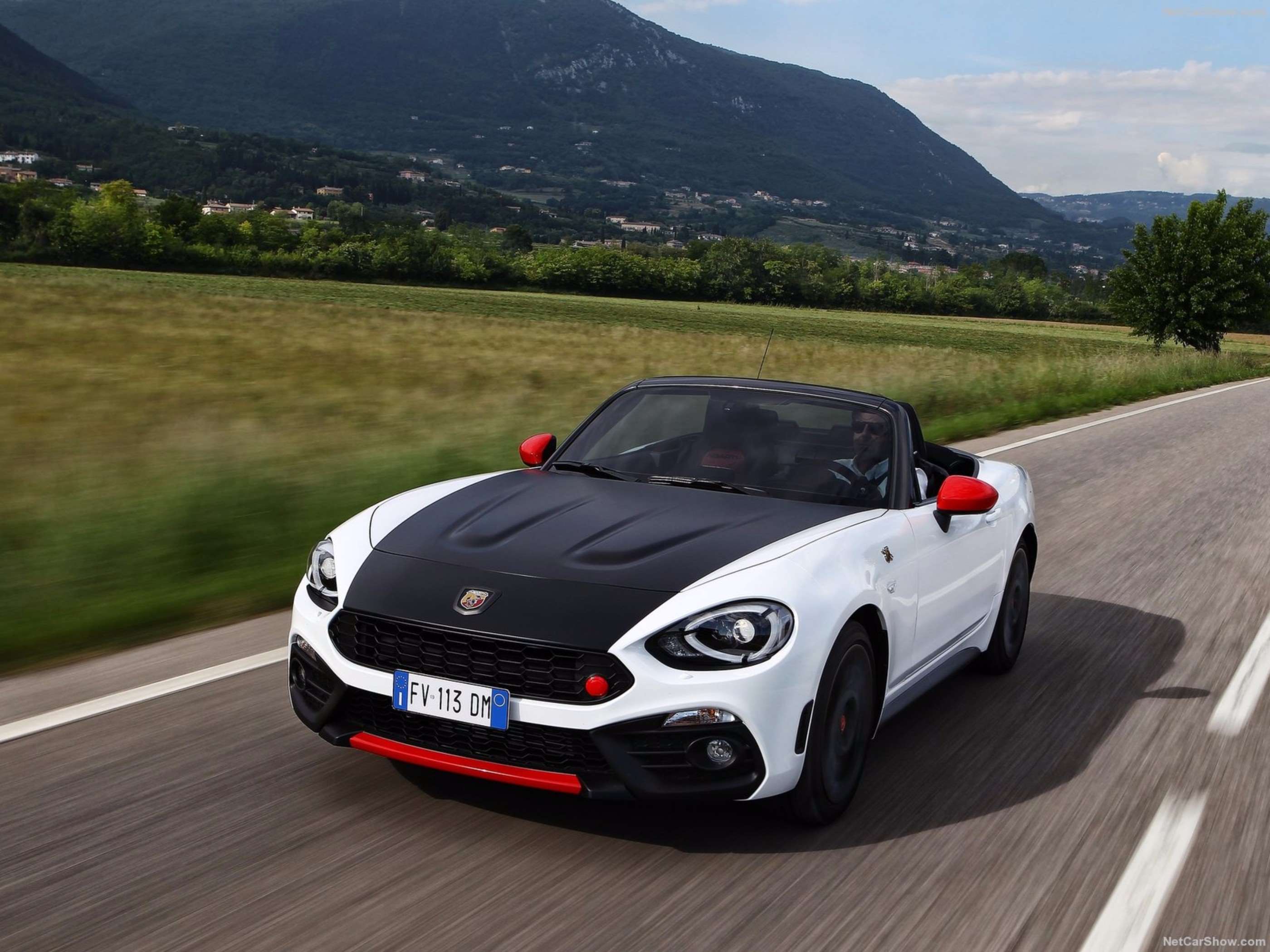 Review: Abarth 124 Spider