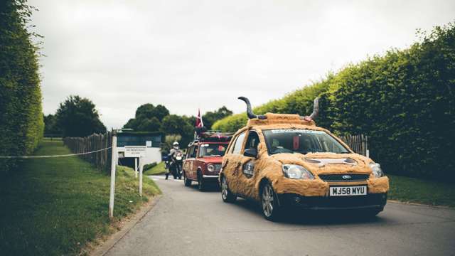 mongol_rally_goodwood_circuit_18072017_4502.jpg