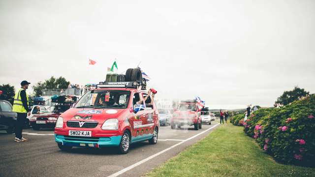 mongol_rally_goodwood_circuit_18072017_6353.jpg