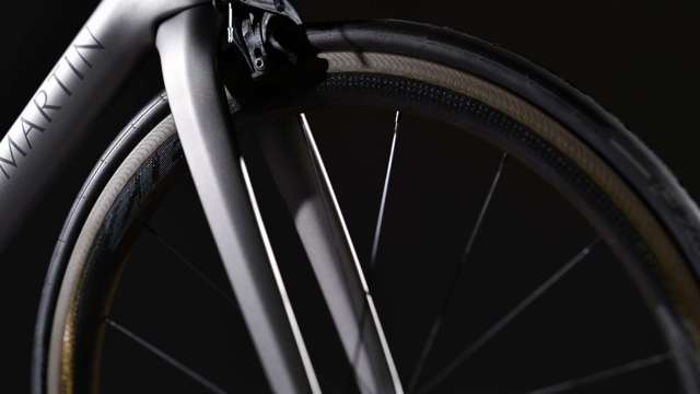 f3_am_pirelli_velo_cc_rt_4.jpg