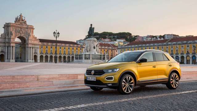 volkswagen_t_roc_first_drive_goodwood_26102017_382.jpg