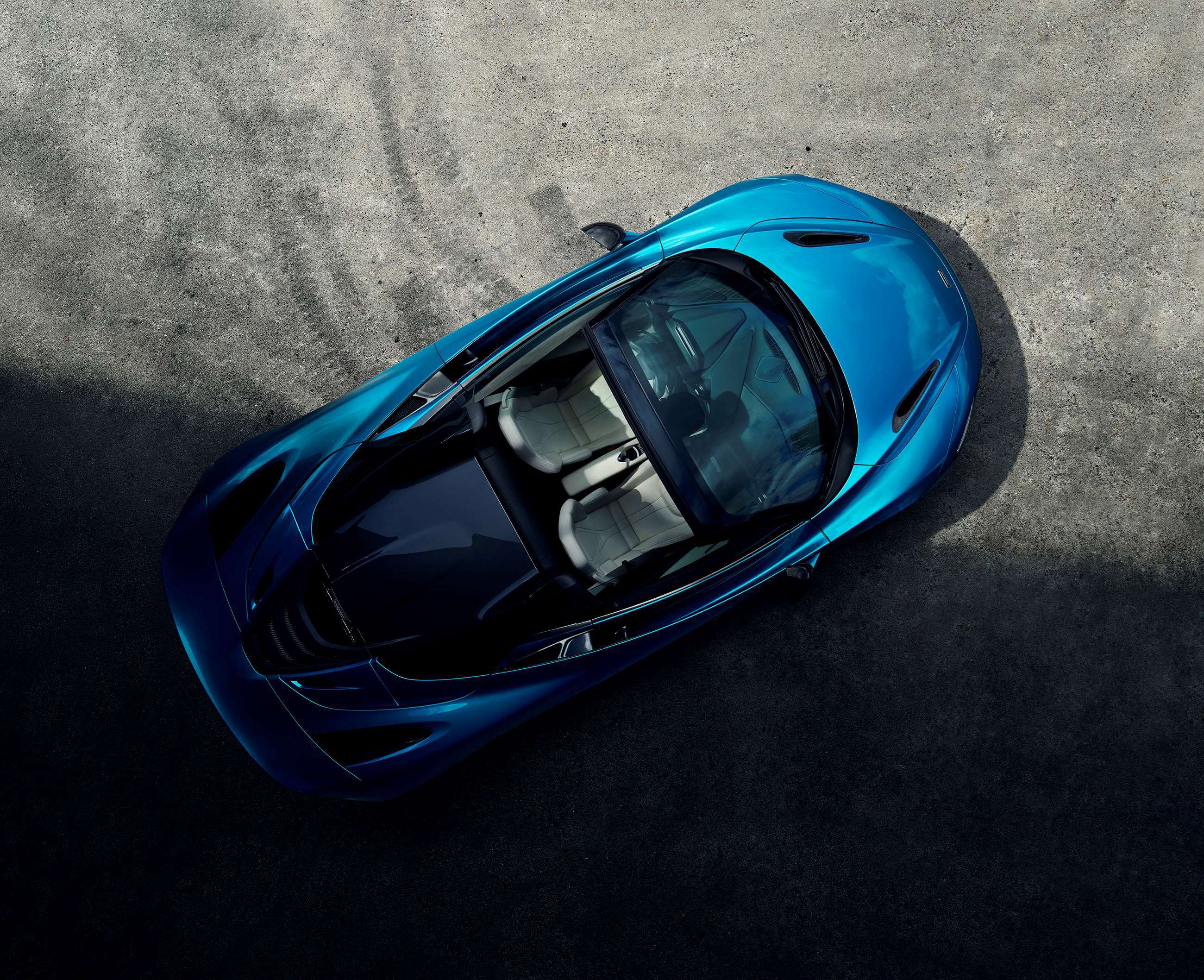 mclaren_720s_spider_11121805.jpg