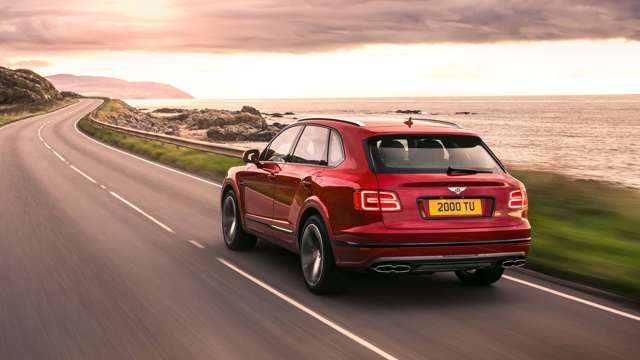 bentley_bentayga_v8_goodwood_first_drive_28021802.jpg