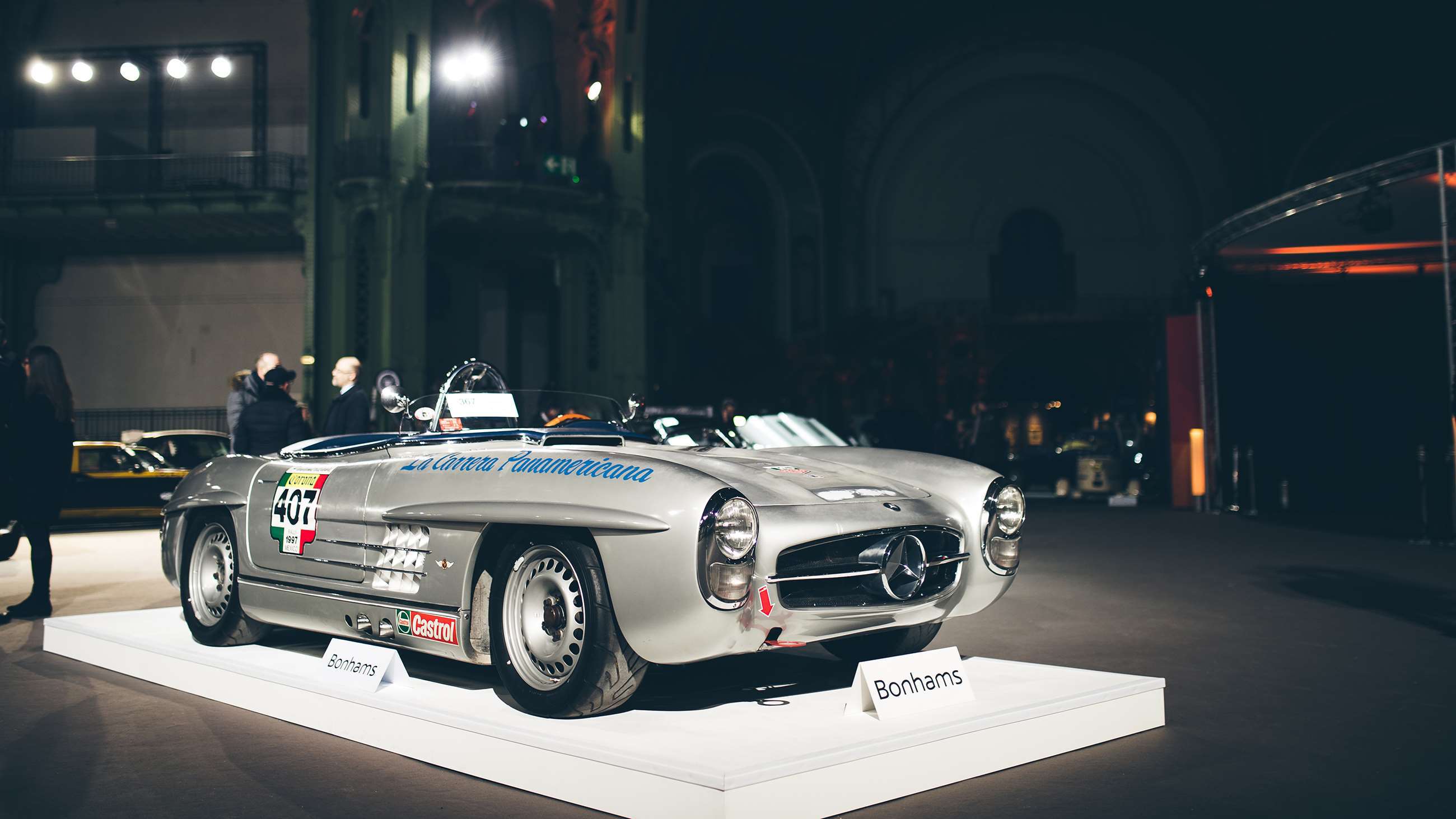 retromobile_bonhams_gallery_08021890.jpg