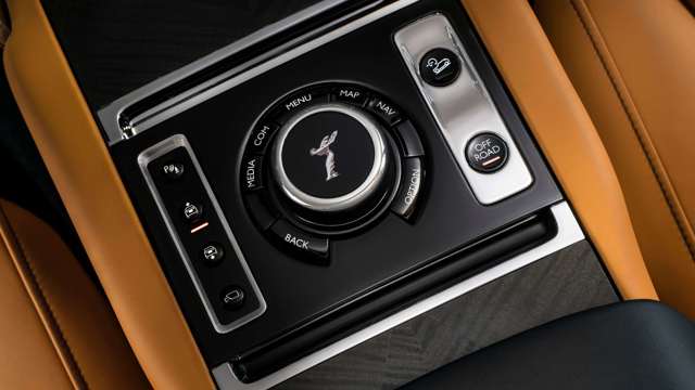 cullinan-mr-interior-3.jpg