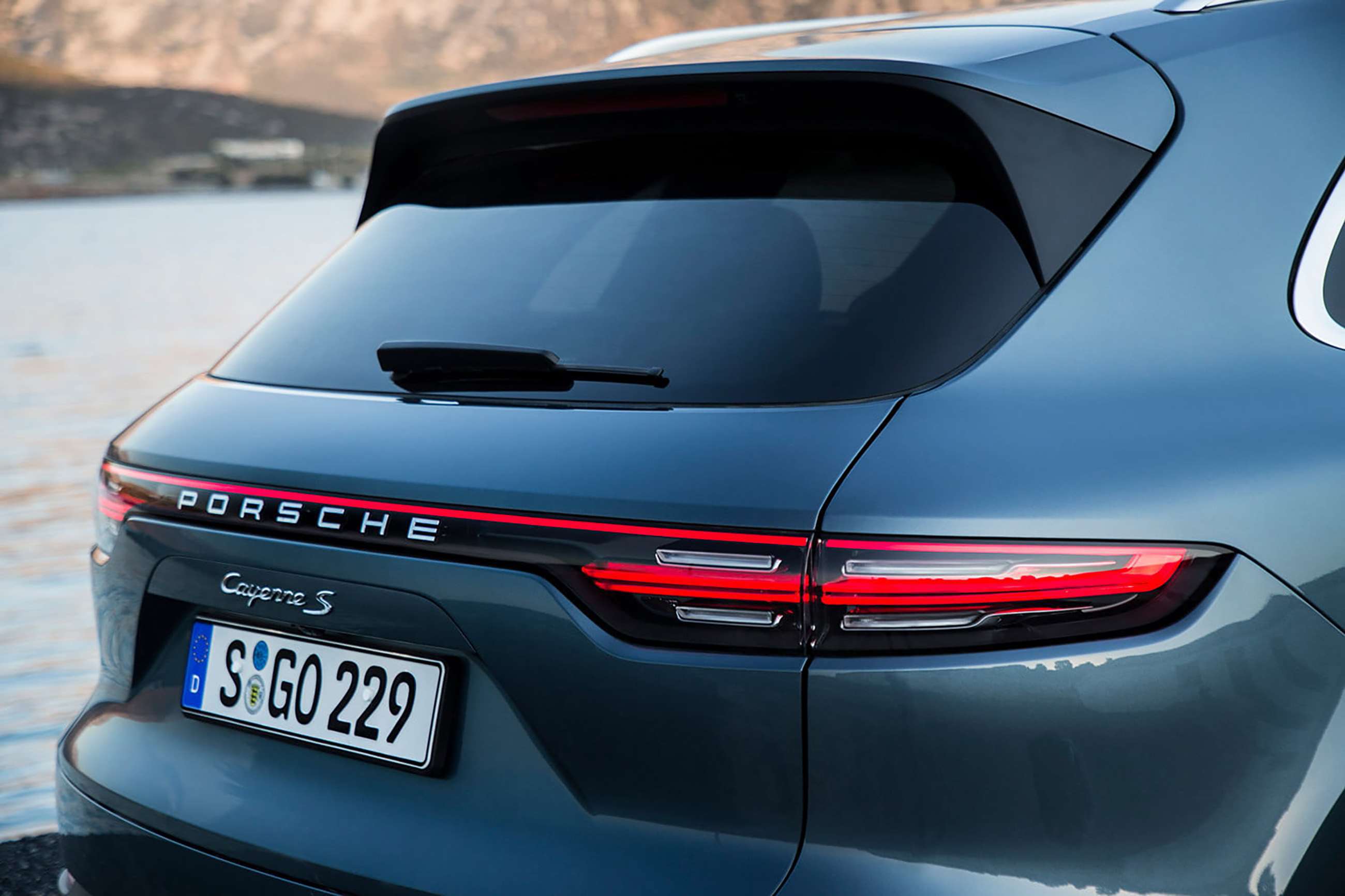 porsche_cayenne_s_16102018.jpg