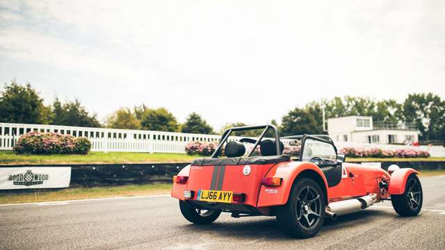 caterham_310_s_31071854.jpg