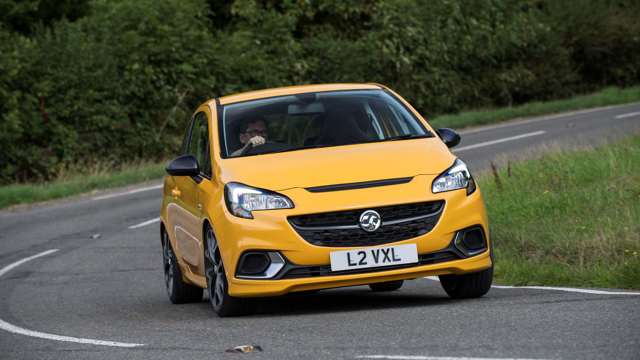 vauxhall_corsa_gsi_28091810.jpg