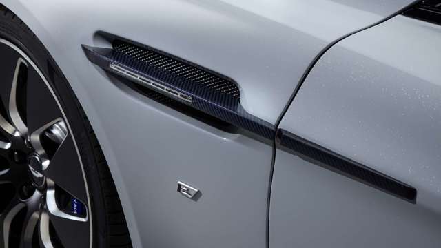 aston-martin-rapide-e-carbon-goodwood-17042019.jpg